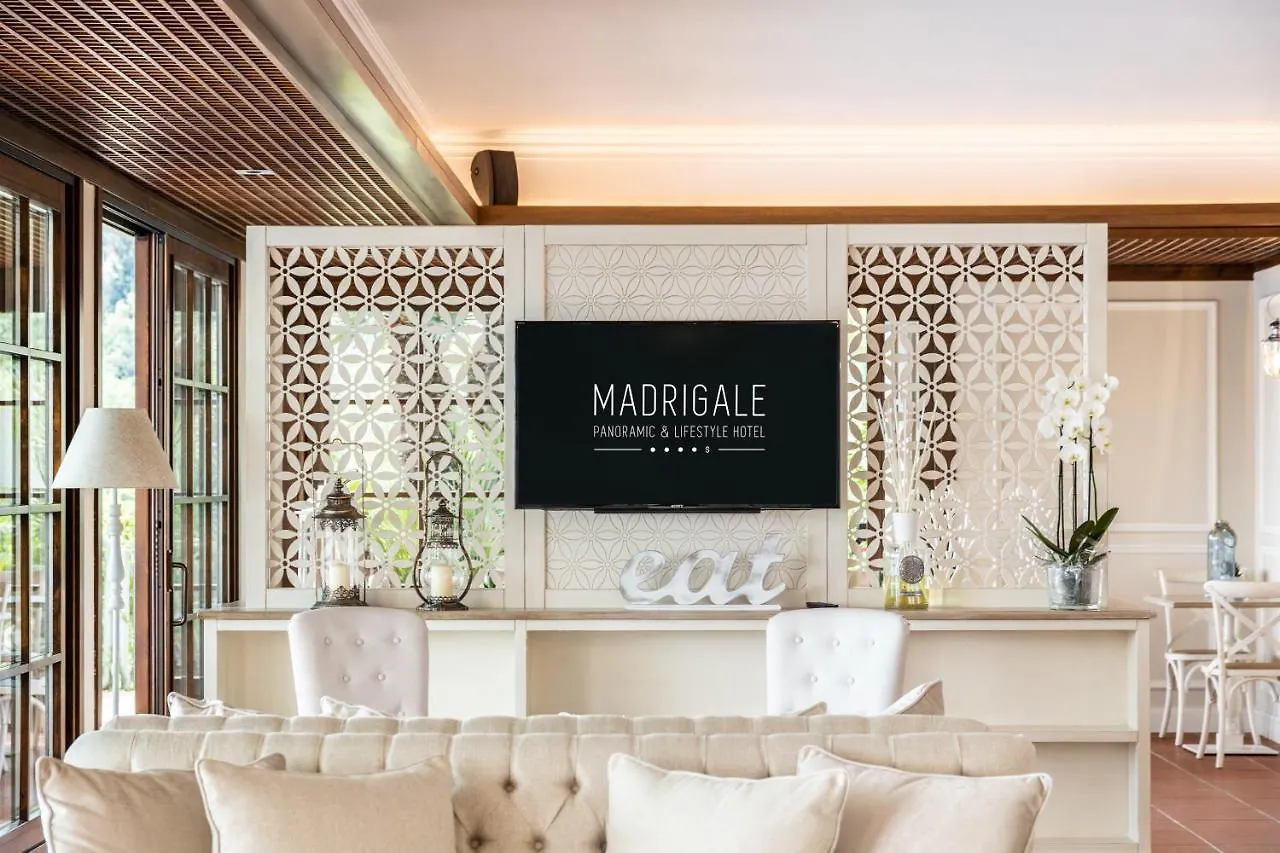 Madrigale Panoramic Lifestyle & Soulful Hotel Costermano 4*,
