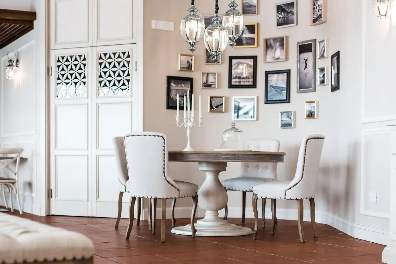Madrigale Panoramic Lifestyle & Soulful Hotel Costermano